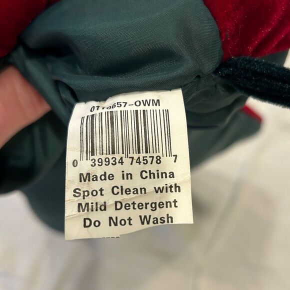 Festive Embroidered Christmas Stocking Poinsettia and Floral Design 17 inches - Picture 6 of 7